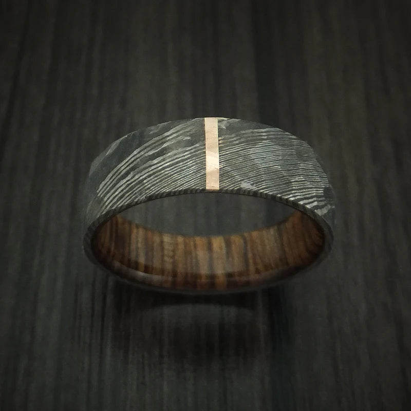Custom Damascus Steel Men’s Ring with Rock Hammer Finish, Vertical 14K Rose Gold Inlay & Hardwood Interior