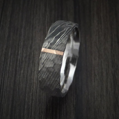 Custom Damascus Steel Men’s Ring with Rock Hammer Finish & Vertical 14K Rose Gold Inlay