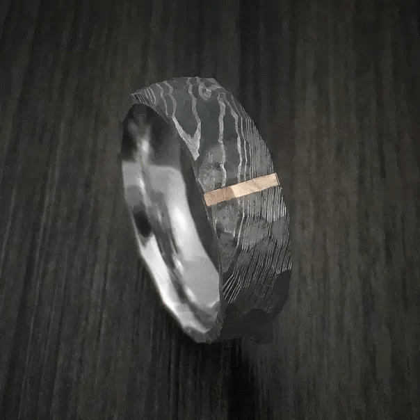 Custom Damascus Steel Men’s Ring with Rock Hammer Finish & Vertical 14K Rose Gold Inlay